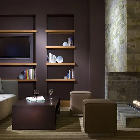 Loews Chicago O\'Hare Hotel