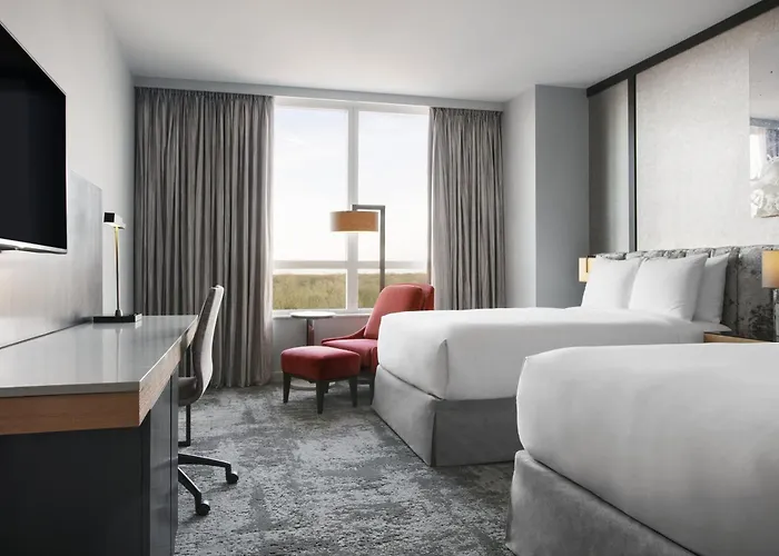 Loews Chicago O'hare 4*