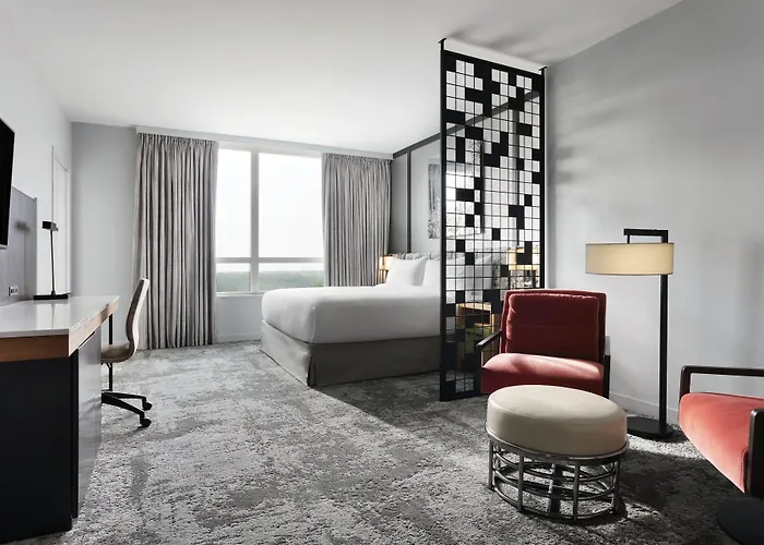 Hotel Loews Chicago O'hare 4*