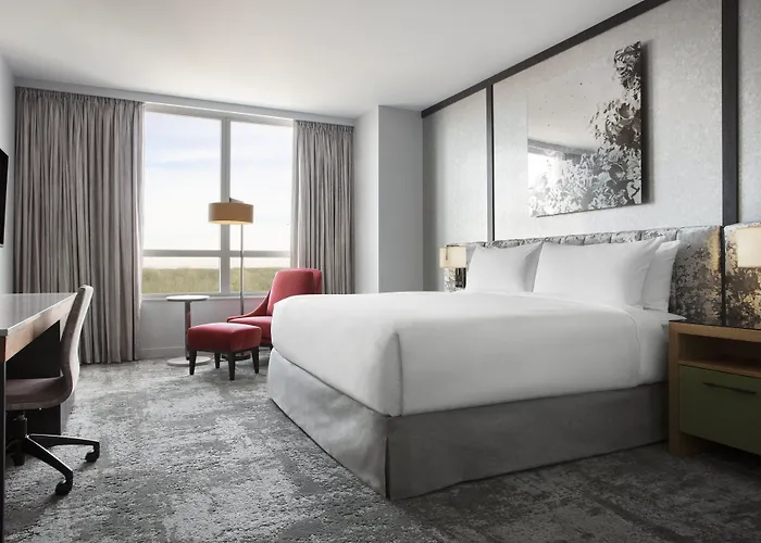 Loews Chicago O'hare Hotel